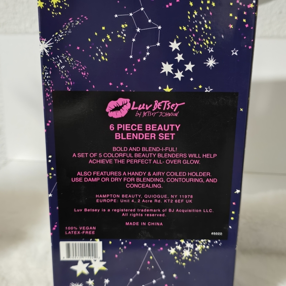 Betsey Johnson Beauty Blender Set | 6 Piece Makeup Sponge Set | New - Picture 3 of 4